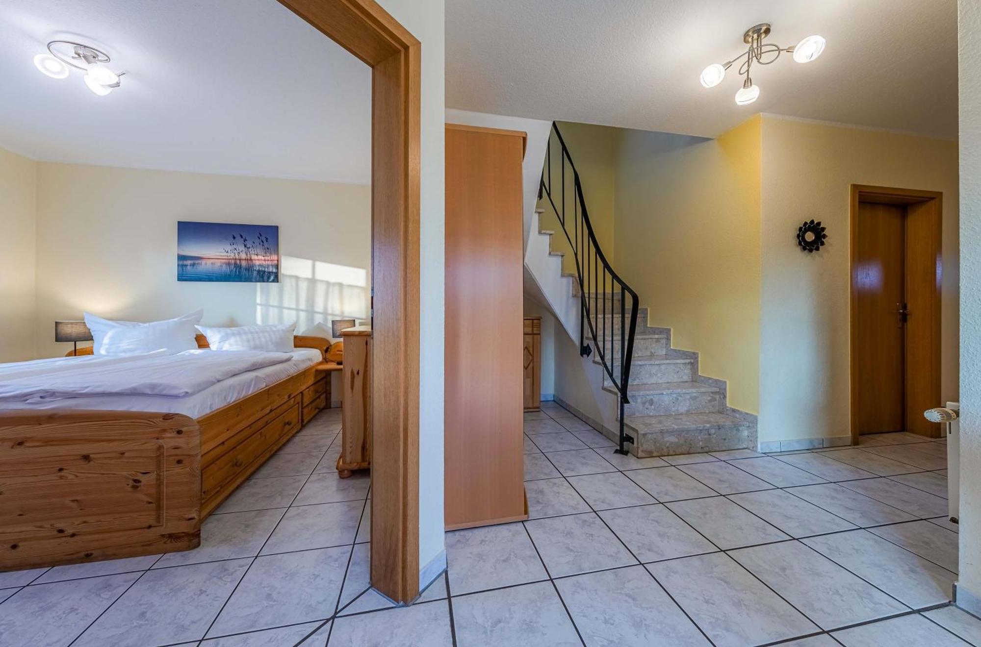 Ferienhaus Schwanensee Fuenfseen Buitenkant foto