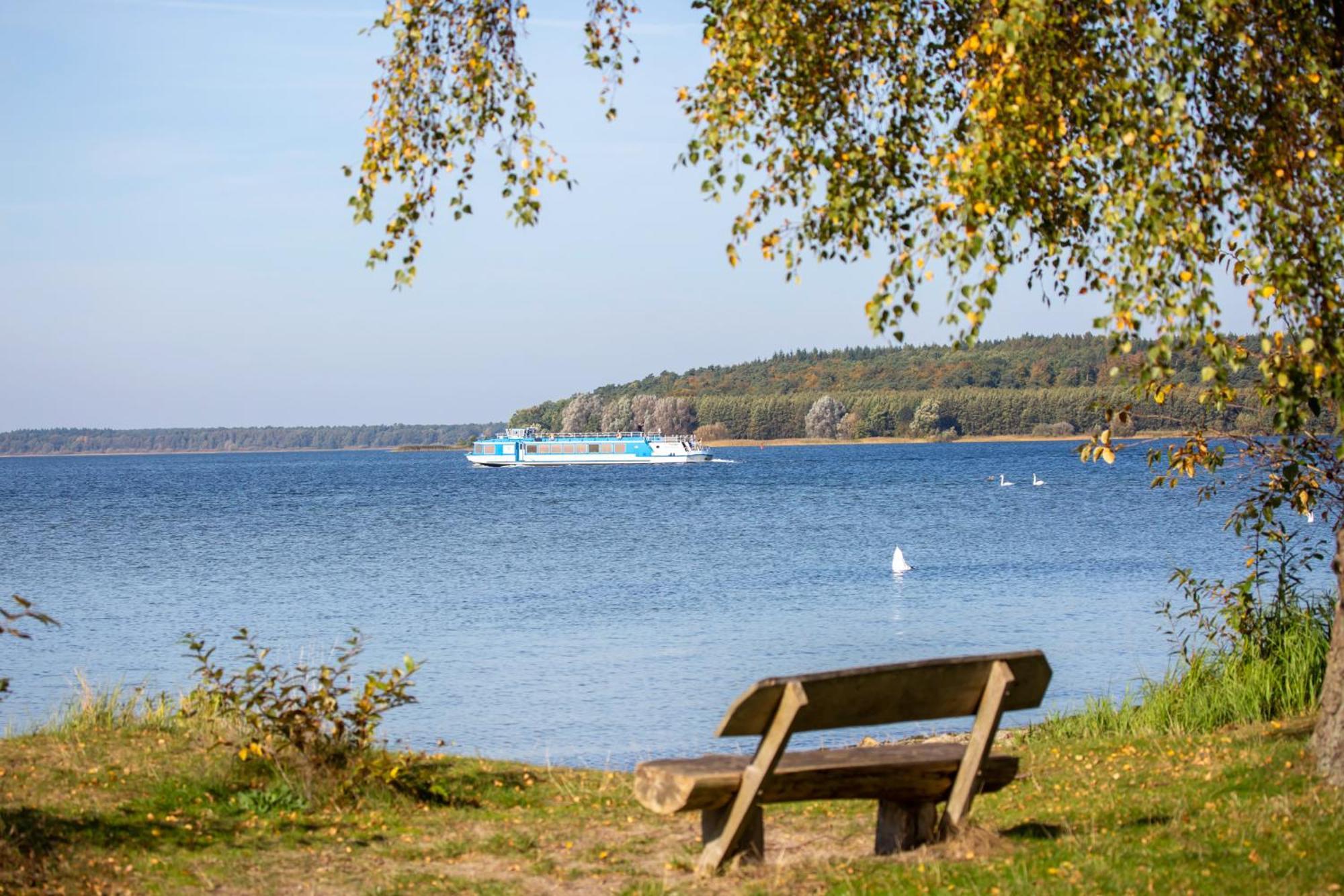 Ferienhaus Schwanensee Fuenfseen Buitenkant foto